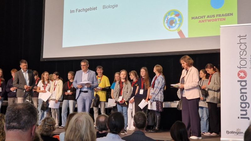 Reuchlin-Schülerin Anni Kleemann erreicht Platz 3 beim Landeswettbewerb Jugend forscht junior  