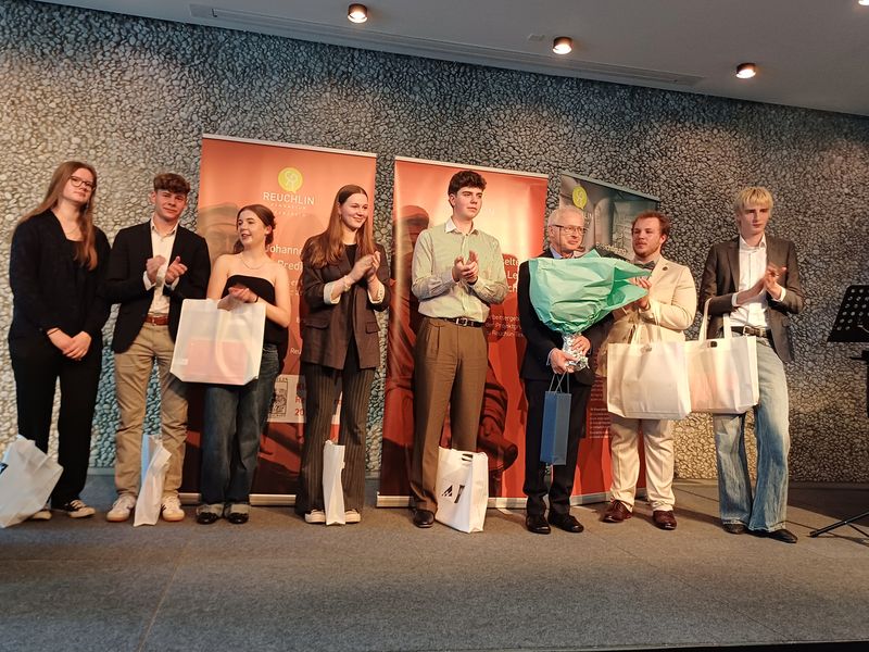 Kleiner Reuchlinpreis geht an ehemalige Schüler des Reuchlin-Gymnasiums